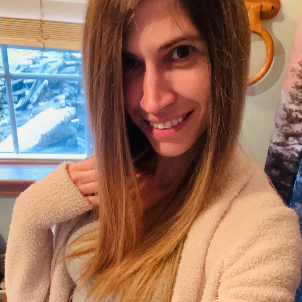 Meet your Posher, Kasey